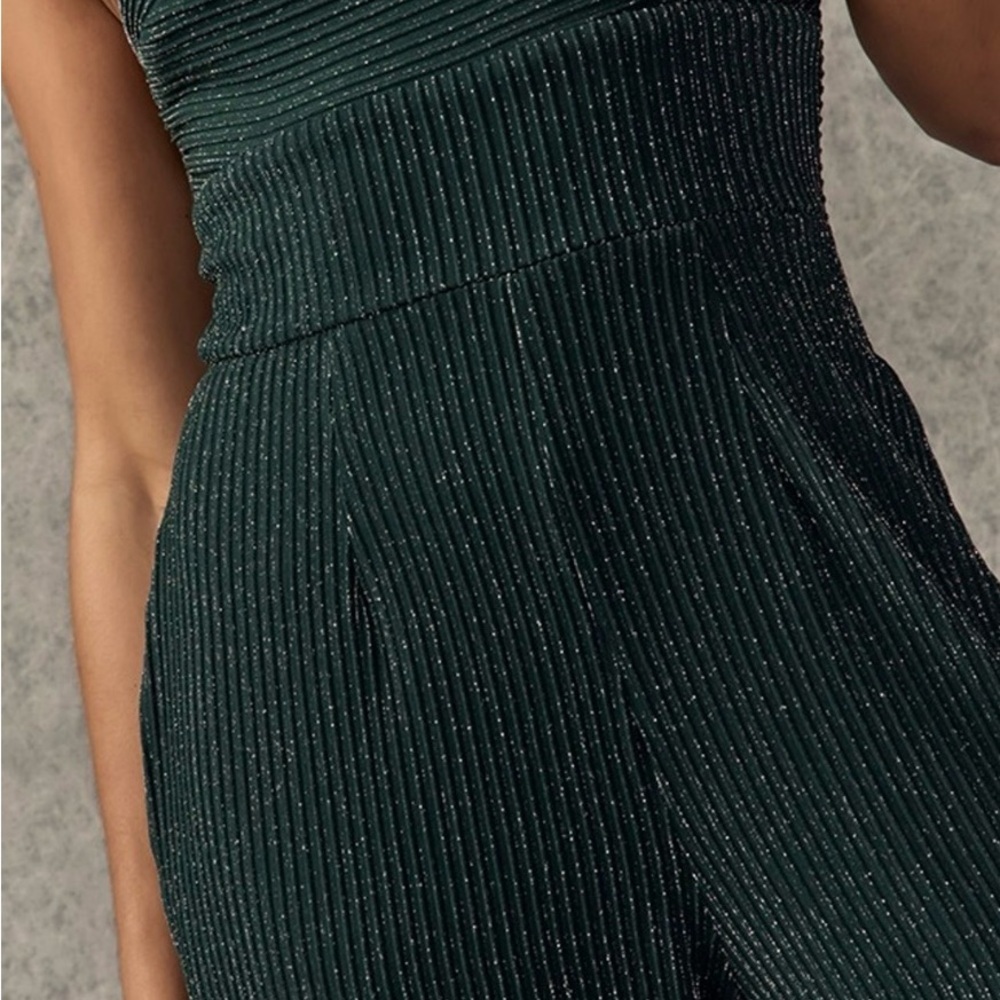 New Francesca’s Dee Square Neck Glitter Elegant Dark Green Jumpsuit Size Small - Picture 5 of 6